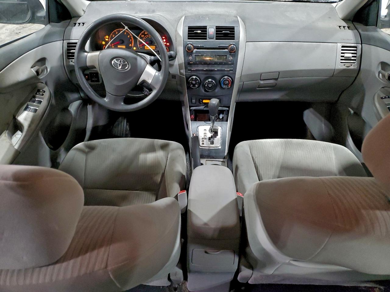 2010 TOYOTA COROLLA BASE photo 8