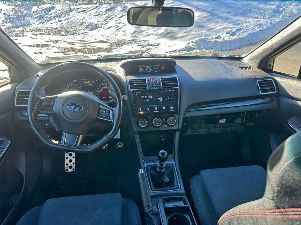 2018 SUBARU WRX photo 5