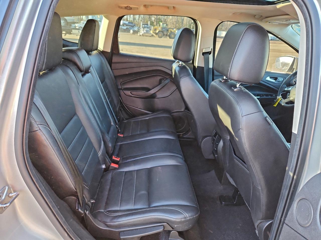 2016 FORD ESCAPE TITANIUM photo 11