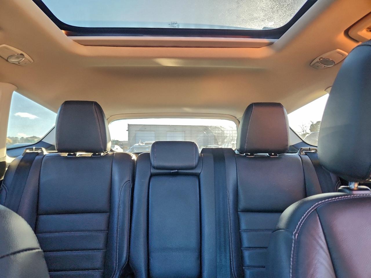 2016 FORD ESCAPE TITANIUM photo 10
