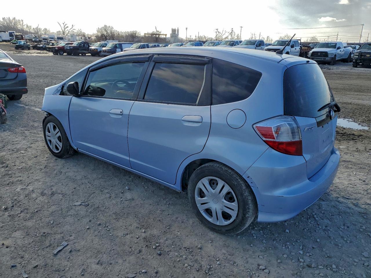 2009 HONDA FIT photo 2