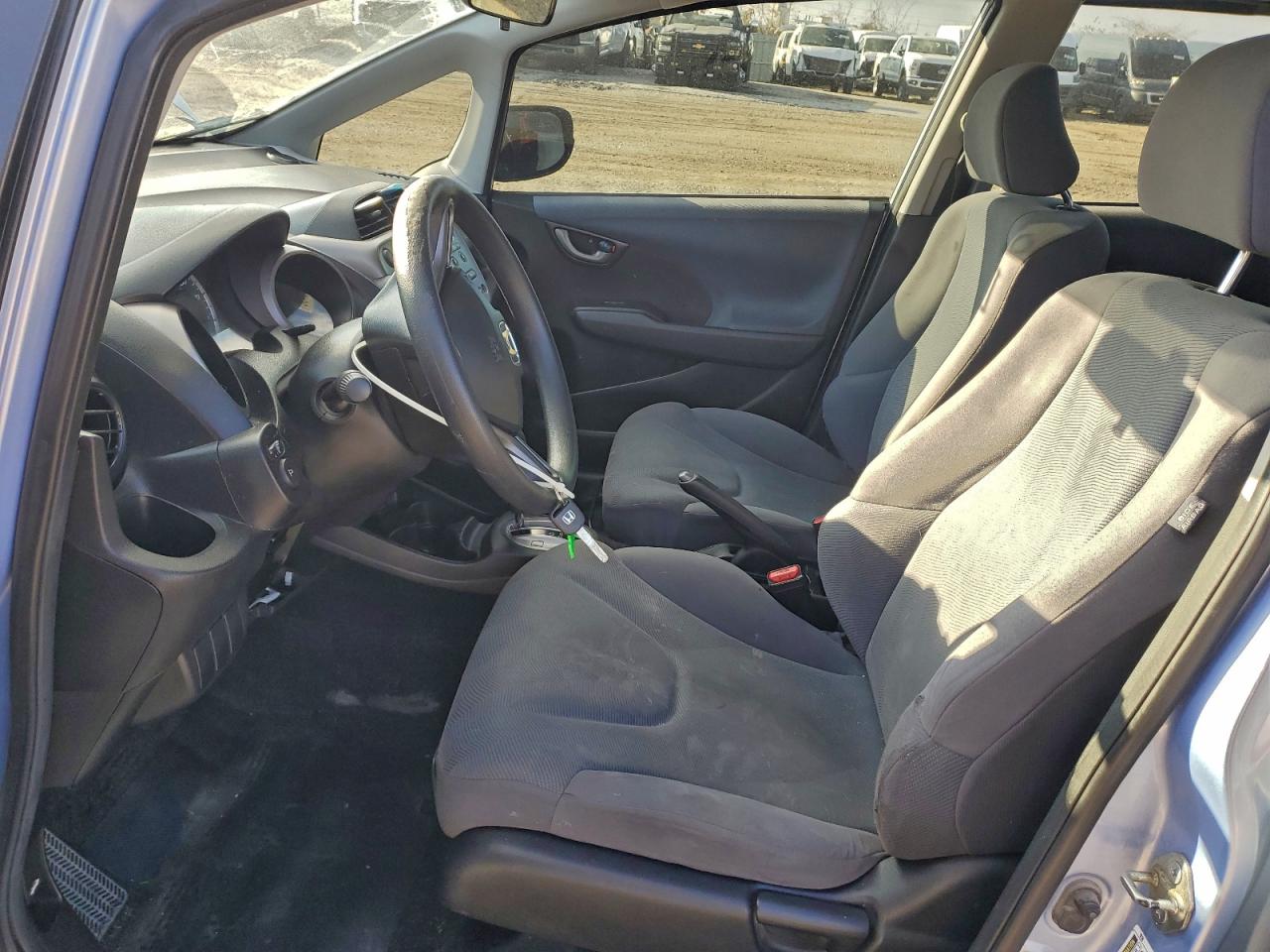 2009 HONDA FIT photo 7