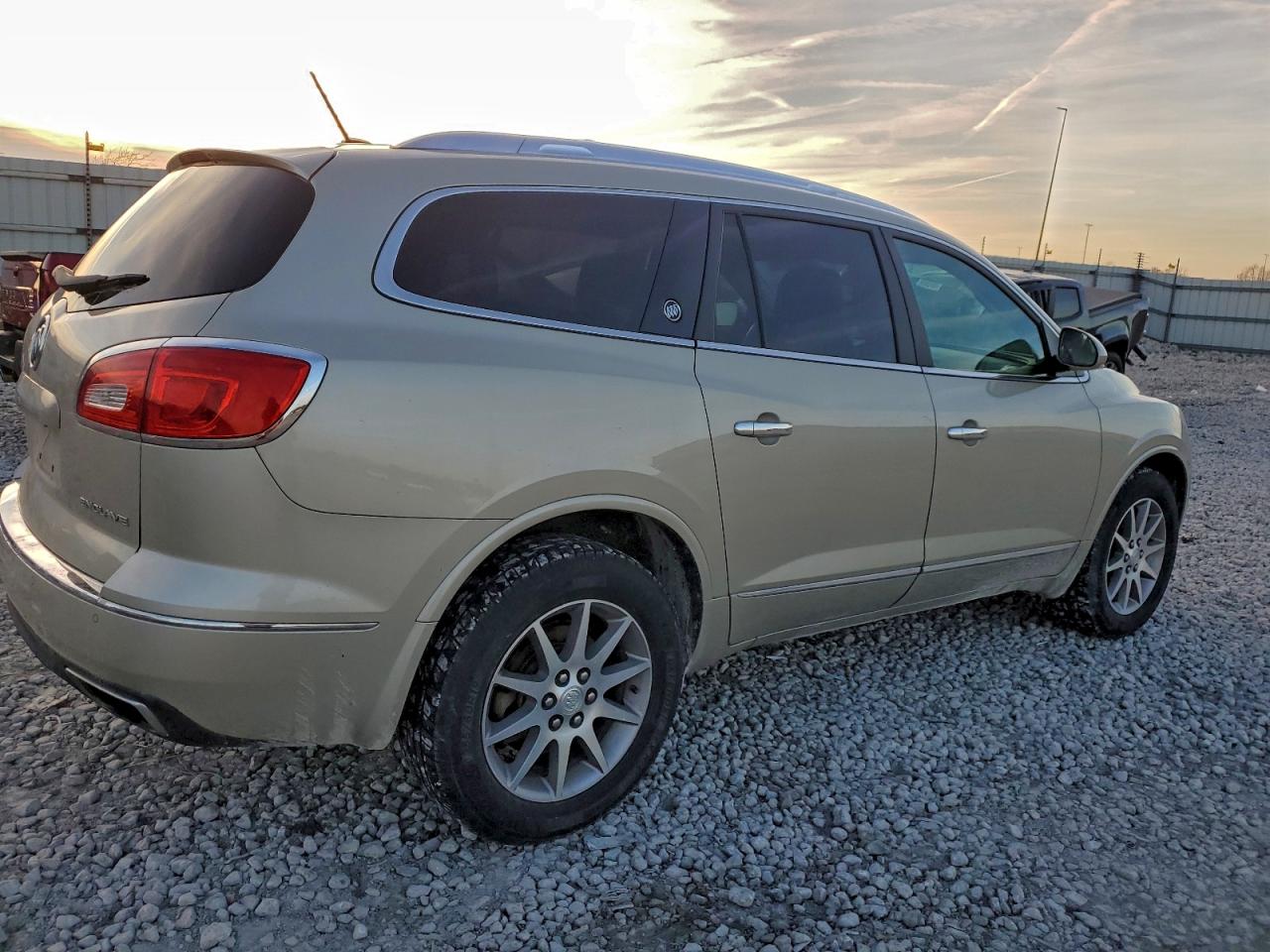 2015 BUICK ENCLAVE photo 3