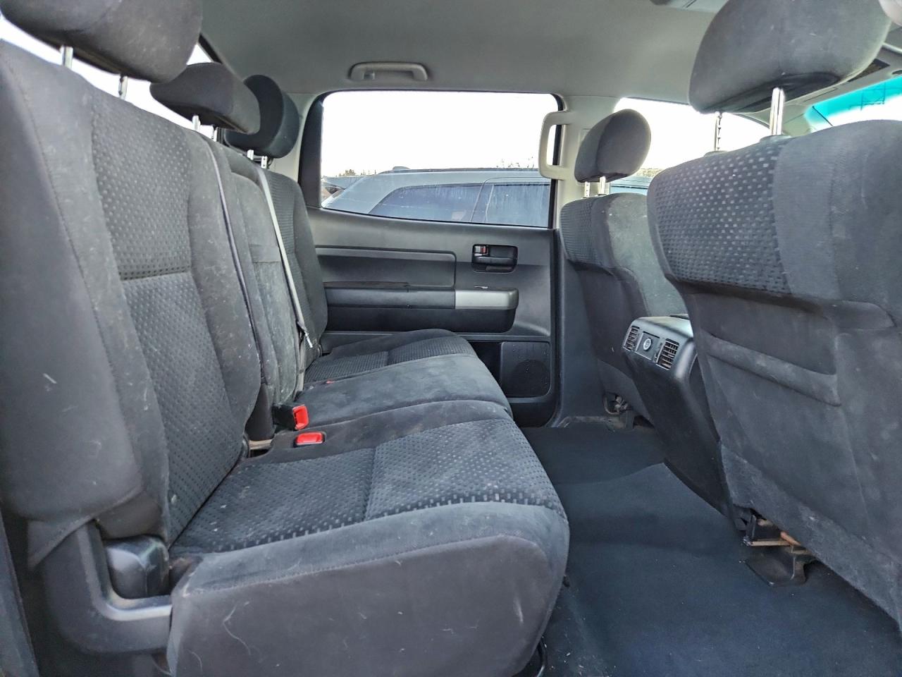 2013 TOYOTA TUNDRA CREWMAX SR5 photo 10