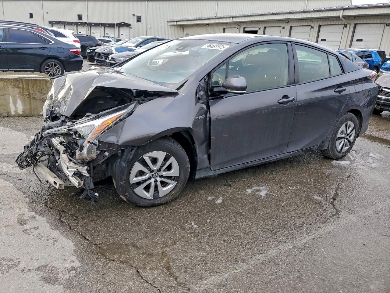 2017 TOYOTA PRIUS