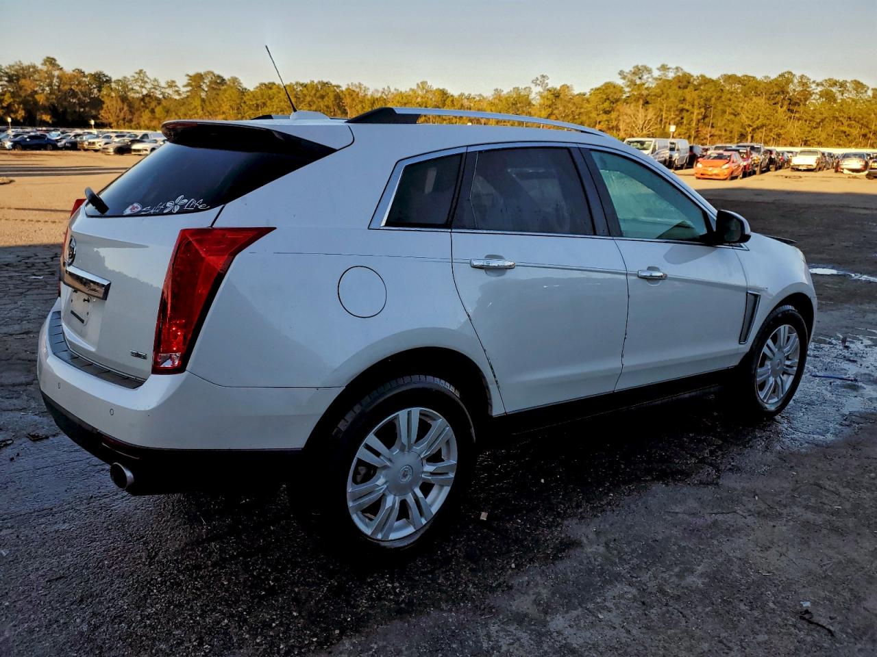 2016 CADILLAC SRX LUXURY COLLECTION photo 3