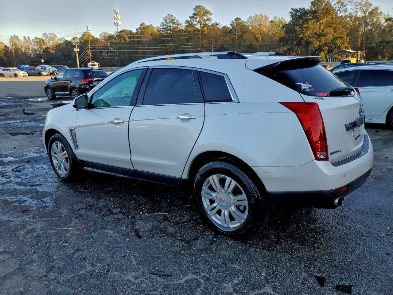 2016 CADILLAC SRX LUXURY COLLECTION photo 2