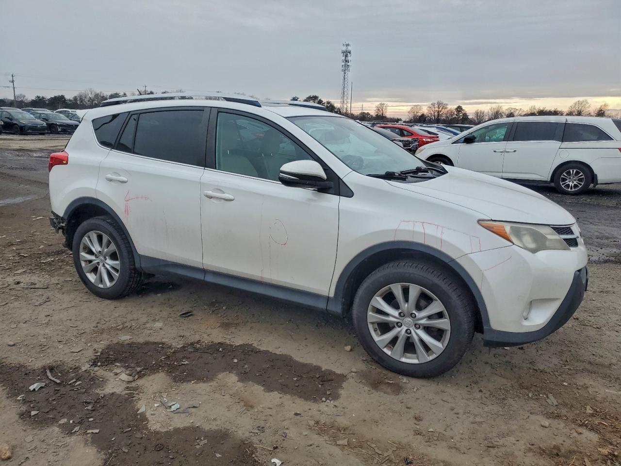 2014 TOYOTA RAV4 LIMITED photo 4