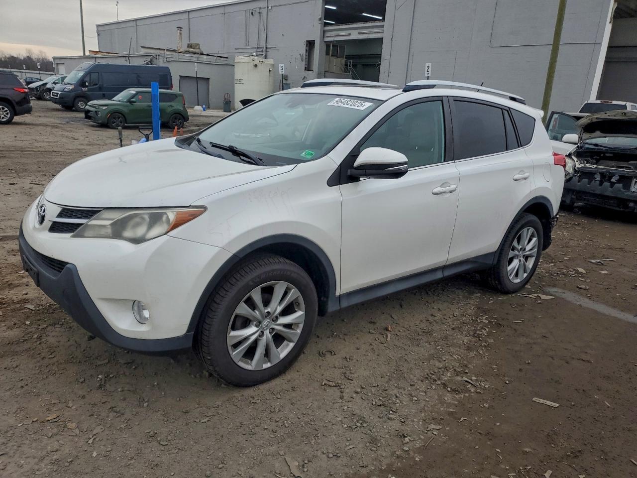 2014 TOYOTA RAV4