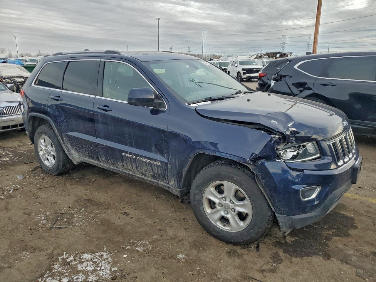 2014 JEEP GRAND CHEROKEE LAREDO photo 4