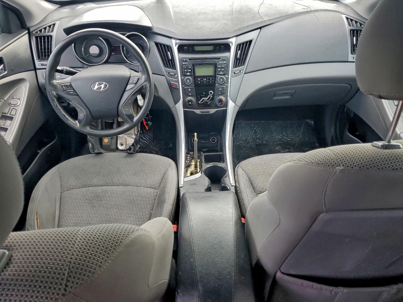 2011 HYUNDAI SONATA GLS photo 8