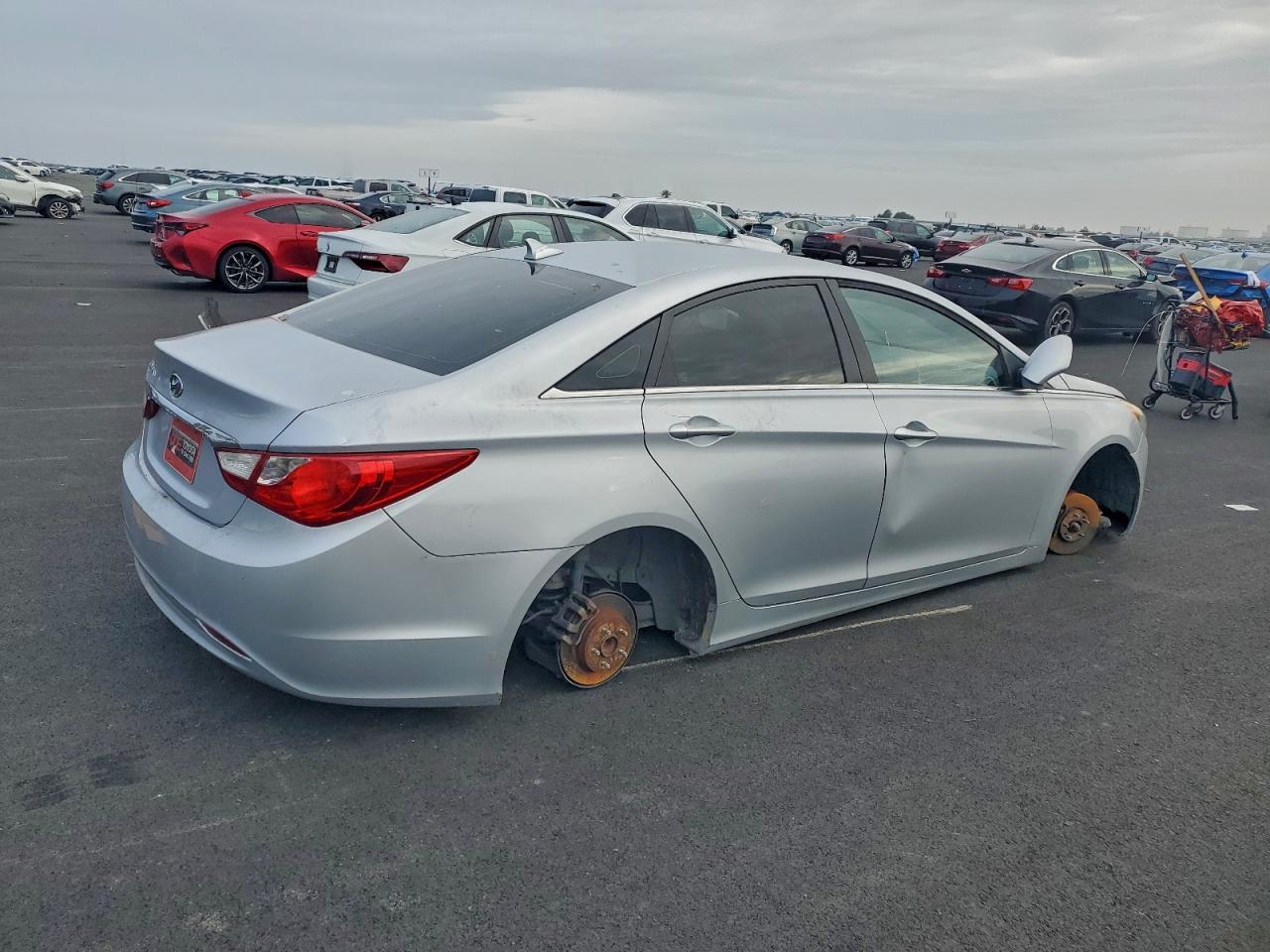 2011 HYUNDAI SONATA GLS photo 3