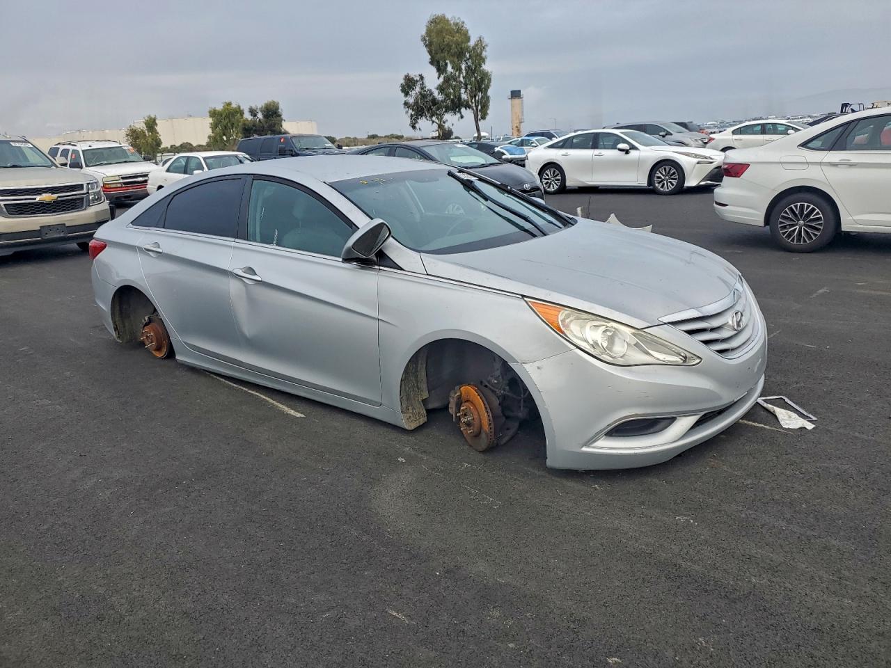 2011 HYUNDAI SONATA GLS photo 4