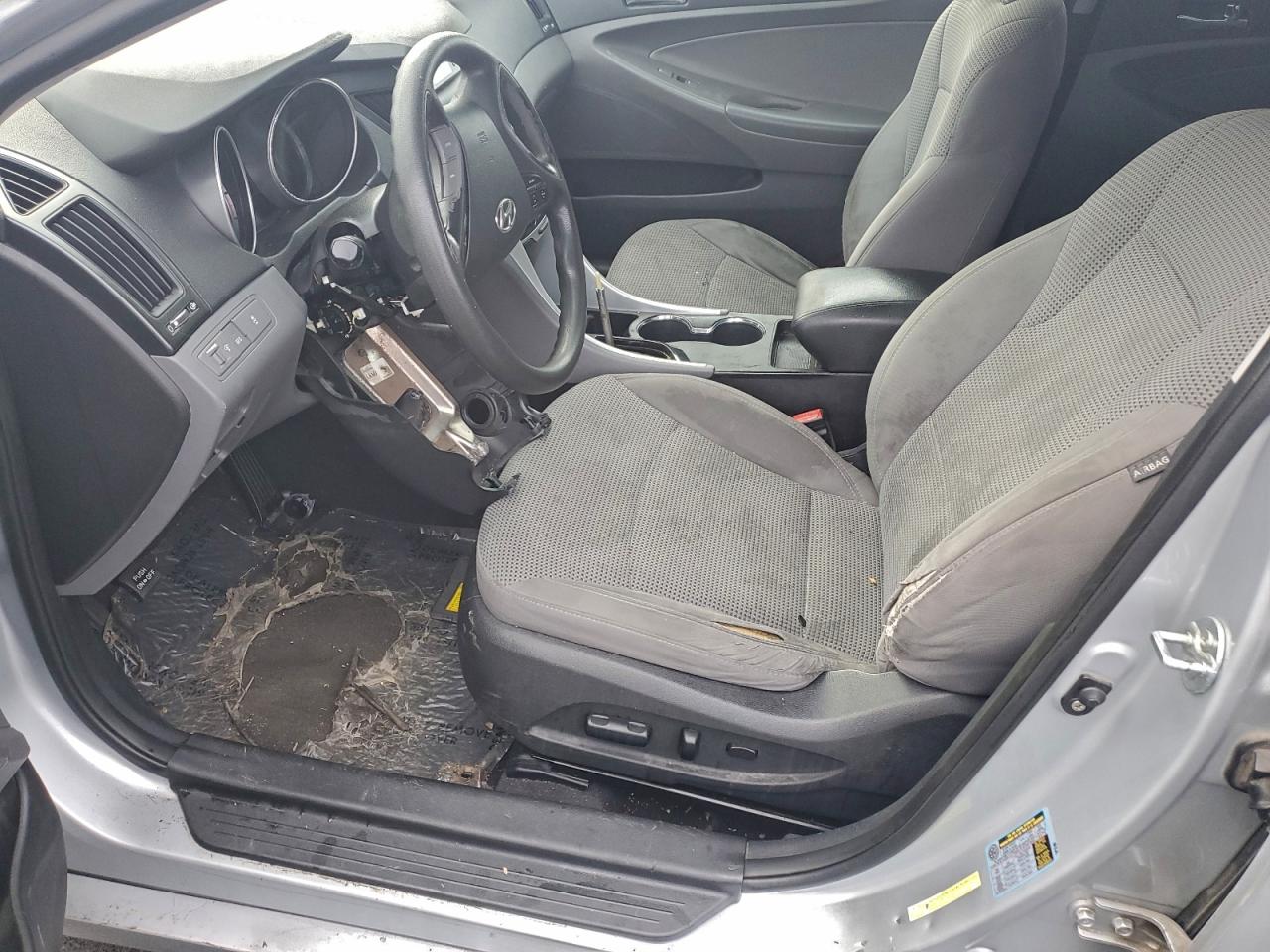 2011 HYUNDAI SONATA GLS photo 7