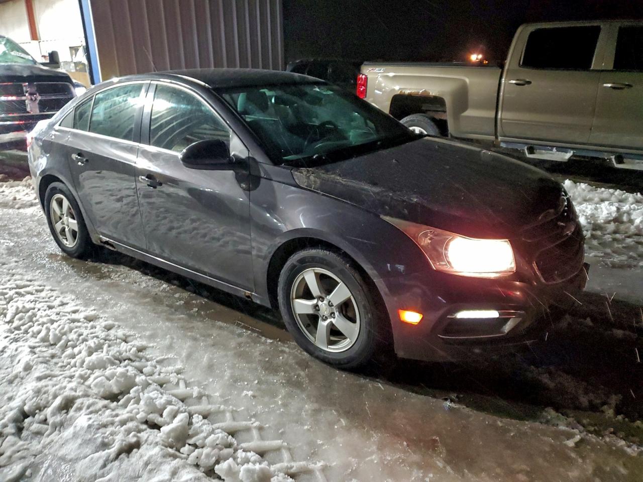 2016 CHEVROLET CRUZE LIMITED LT photo 4