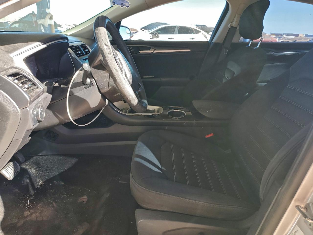 2013 FORD FUSION SE photo 7