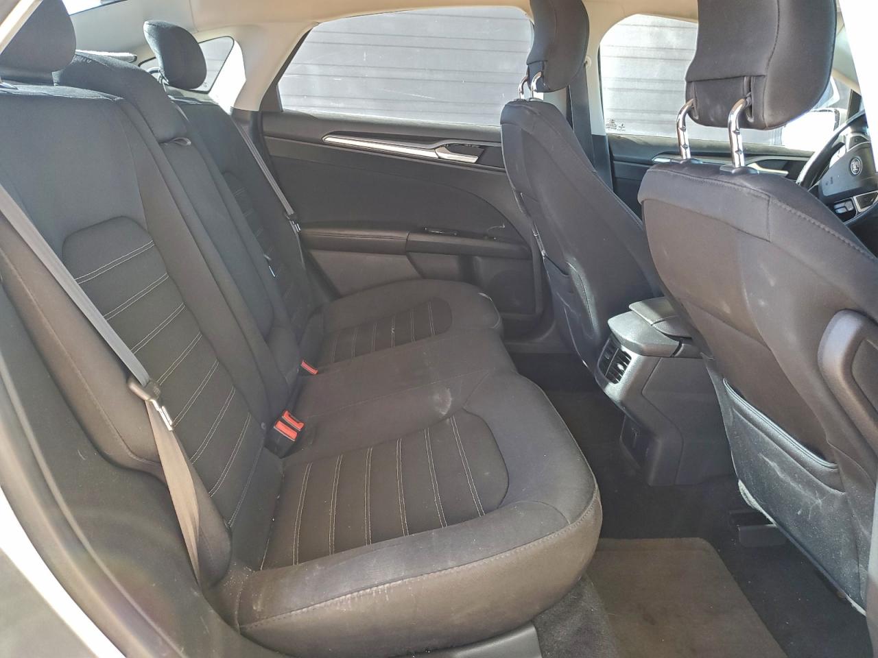 2013 FORD FUSION SE photo 10