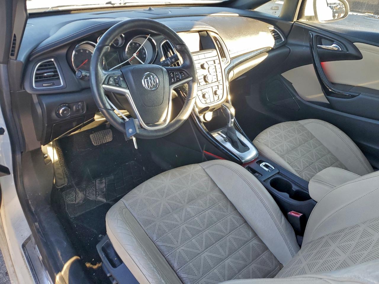 2019 BUICK CASCADA PREMIUM photo 8