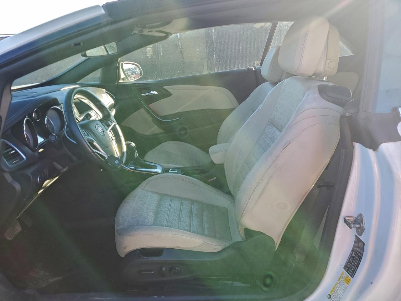 2019 BUICK CASCADA PREMIUM photo 7