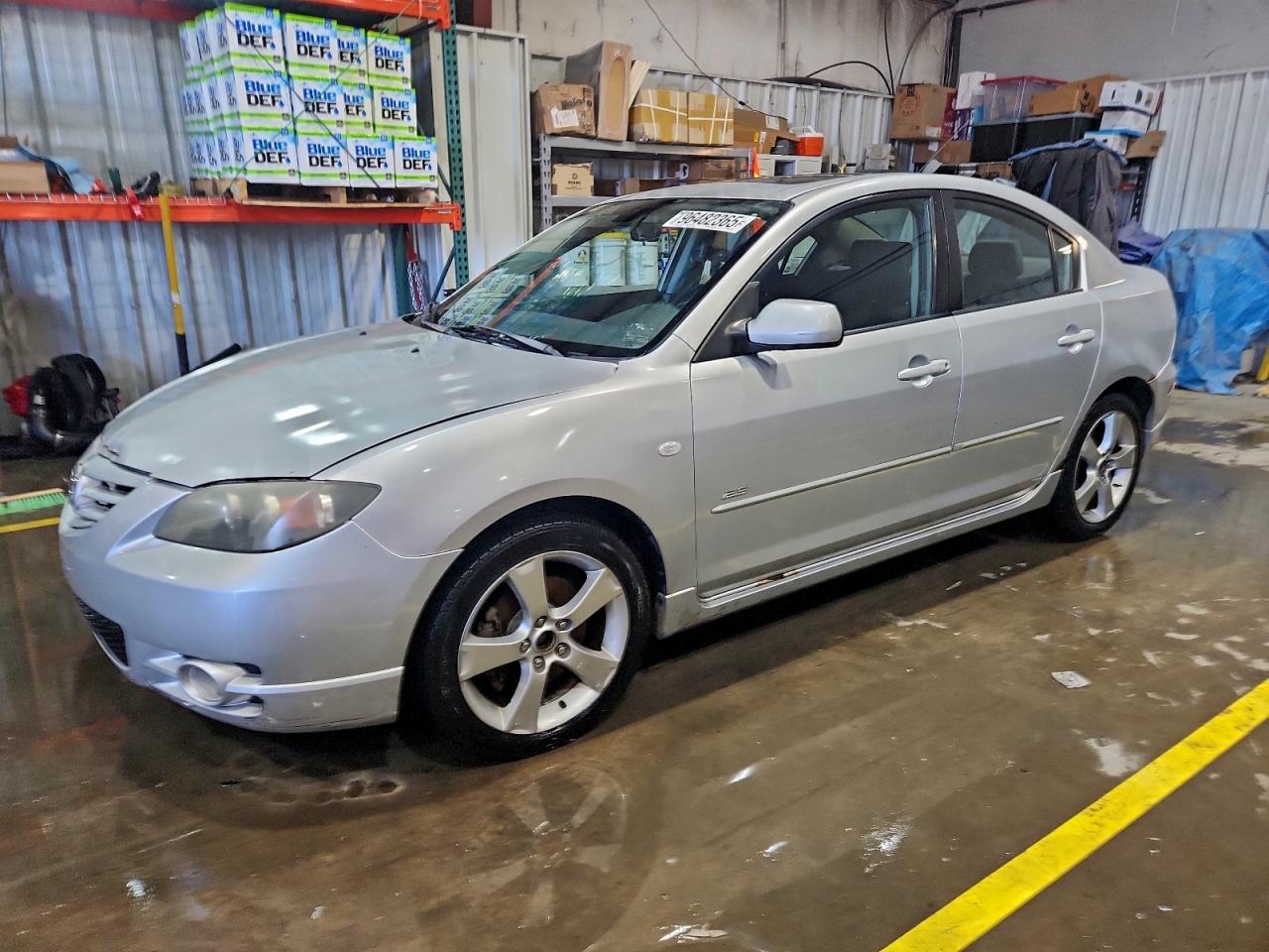 2004 MAZDA 3