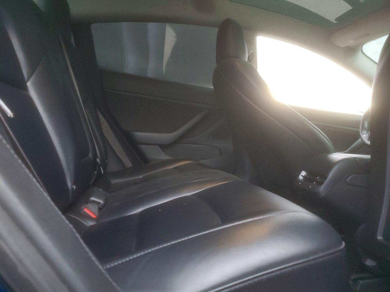 2018 TESLA MODEL 3 photo 10