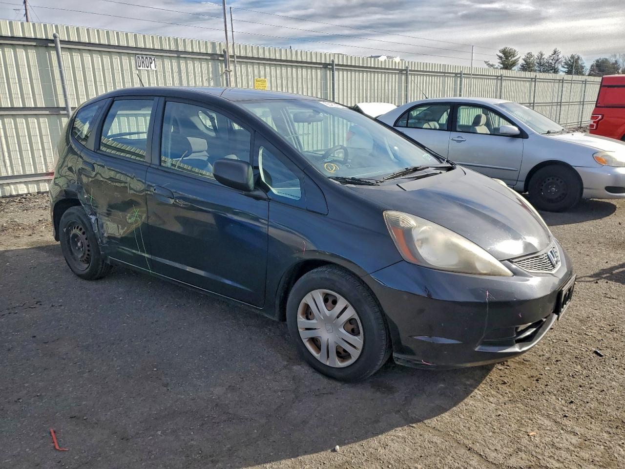 2009 HONDA FIT photo 4