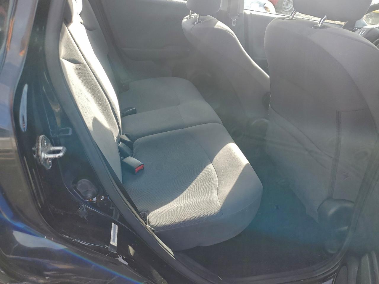 2009 HONDA FIT photo 10