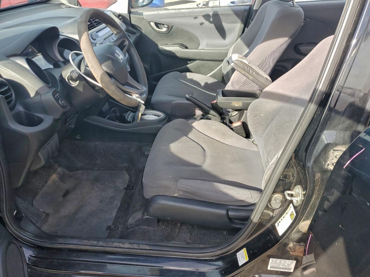 2009 HONDA FIT photo 7