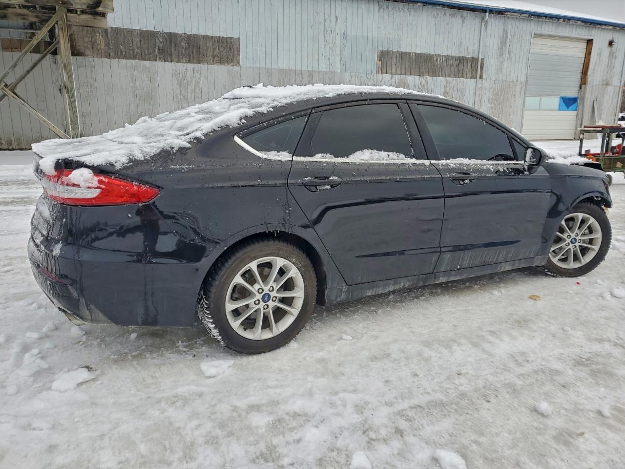 2020 FORD FUSION SE photo 3