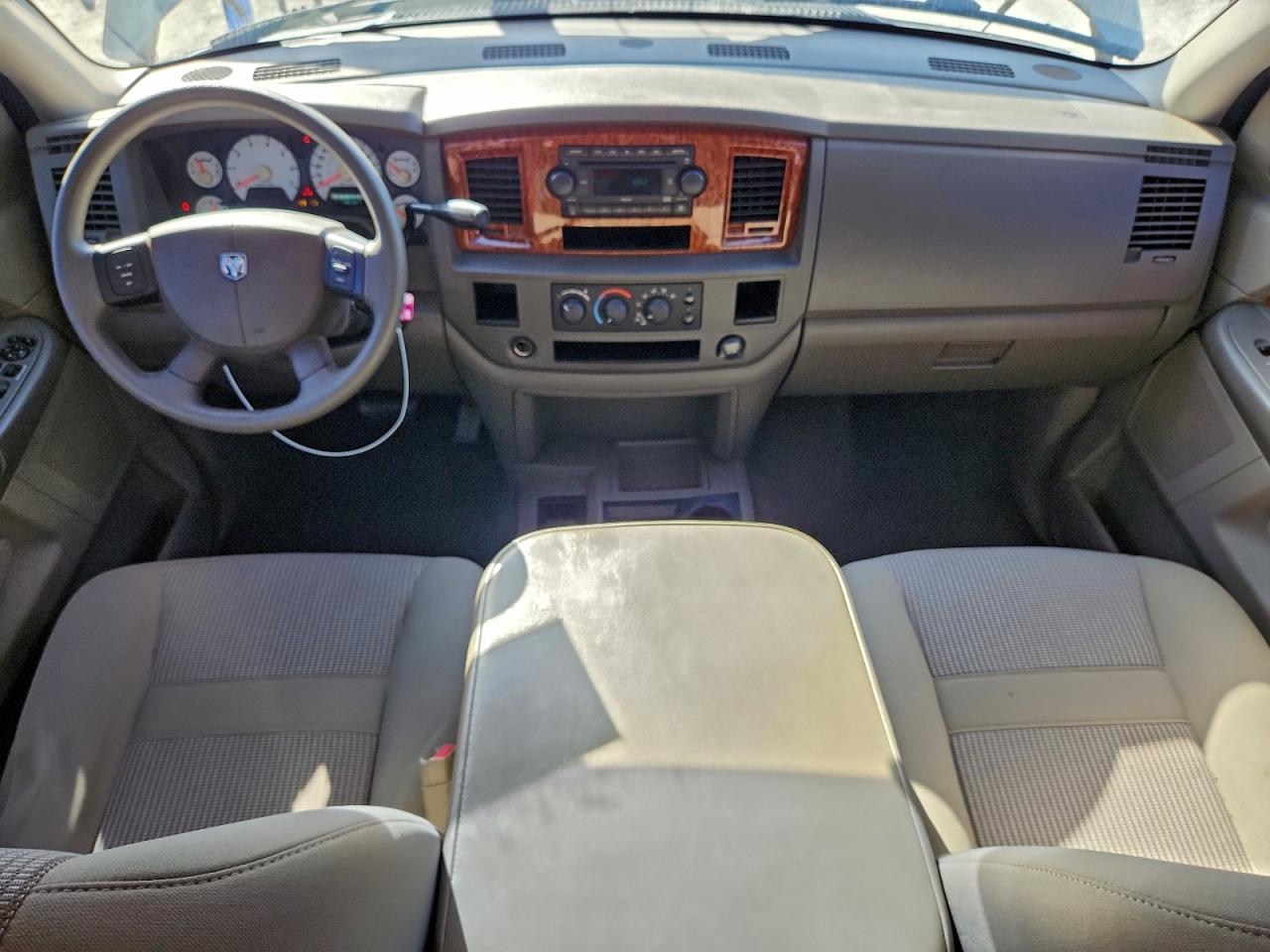 2006 DODGE RAM 1500 photo 8