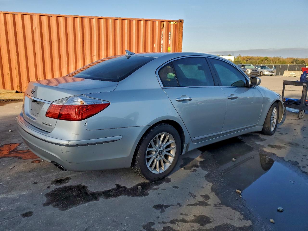 2009 HYUNDAI GENESIS 3.8L photo 3