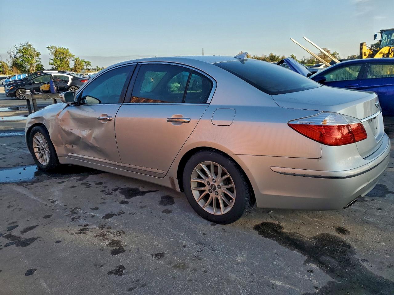 2009 HYUNDAI GENESIS 3.8L photo 2