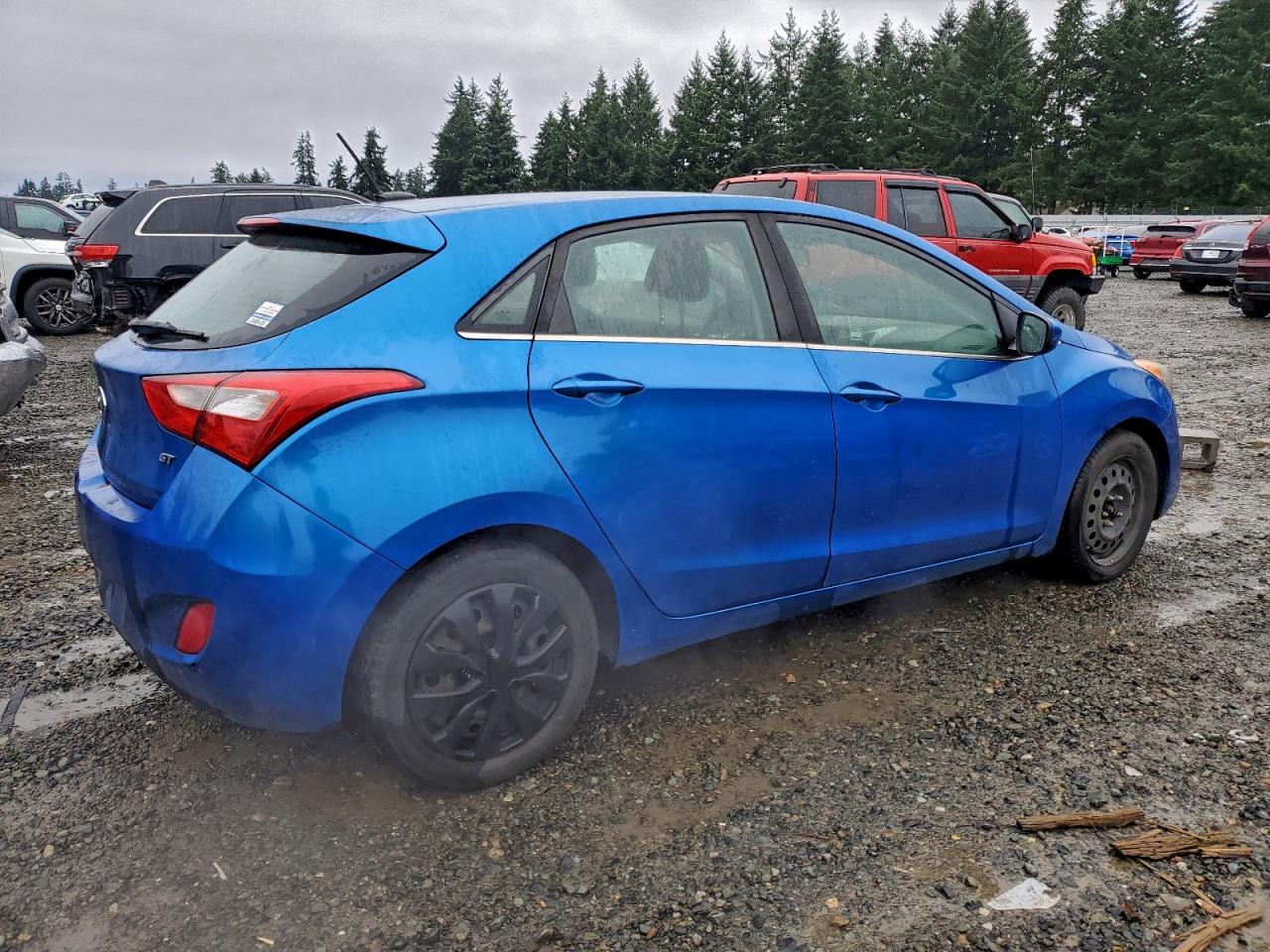 2017 HYUNDAI ELANTRA GT photo 3