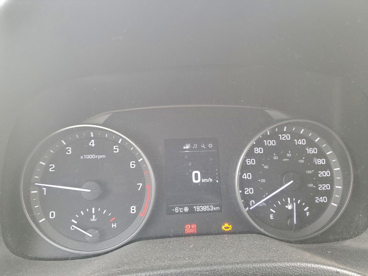 2018 HYUNDAI ELANTRA SEL photo 9