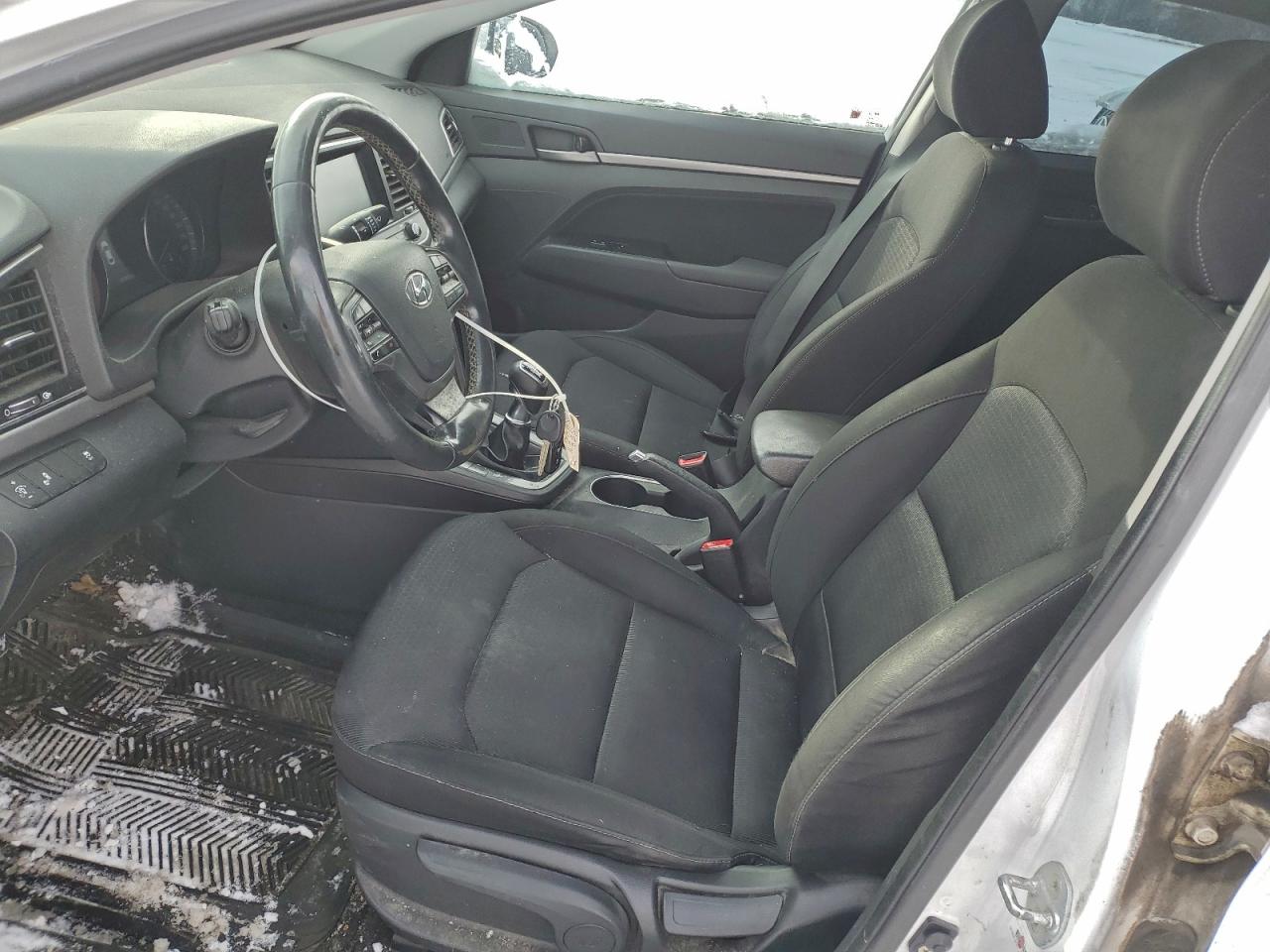 2018 HYUNDAI ELANTRA SEL photo 7