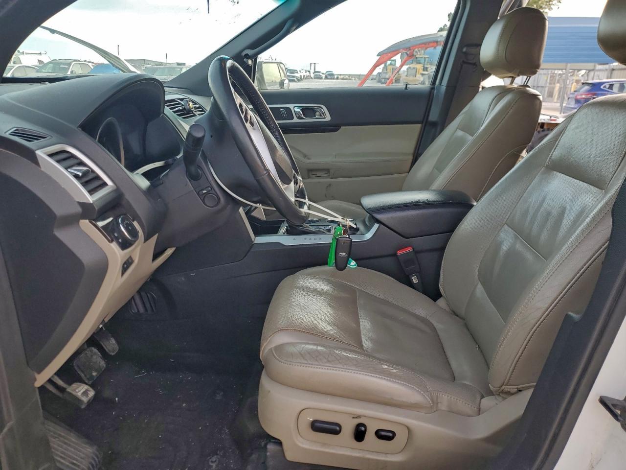 2013 FORD EXPLORER photo 7