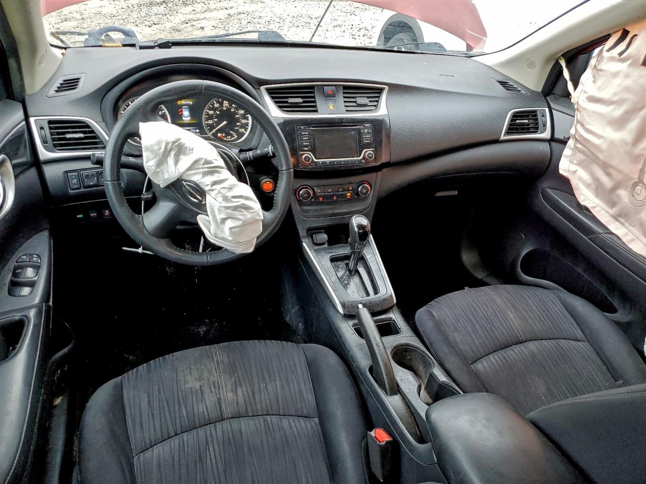 2017 NISSAN SENTRA S photo 8