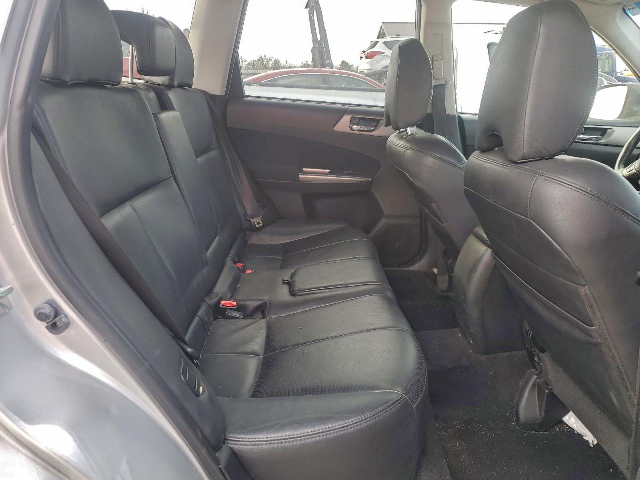 2011 SUBARU FORESTER LIMITED photo 11