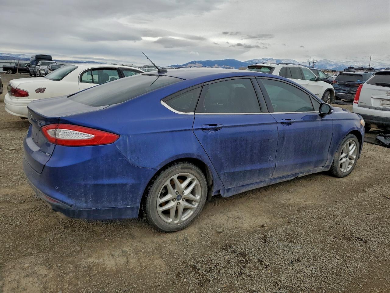 2014 FORD FUSION SE photo 3