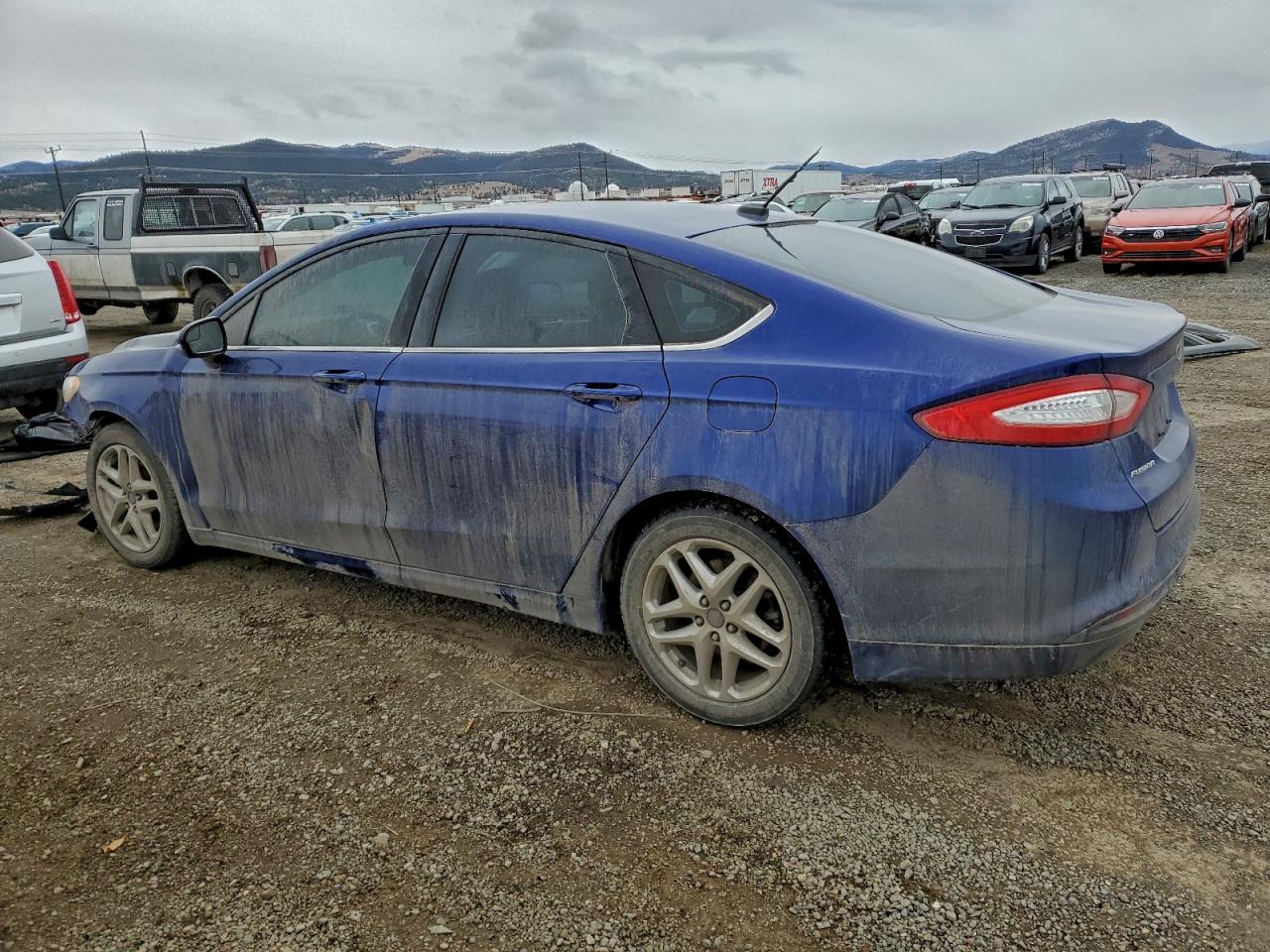 2014 FORD FUSION SE photo 2