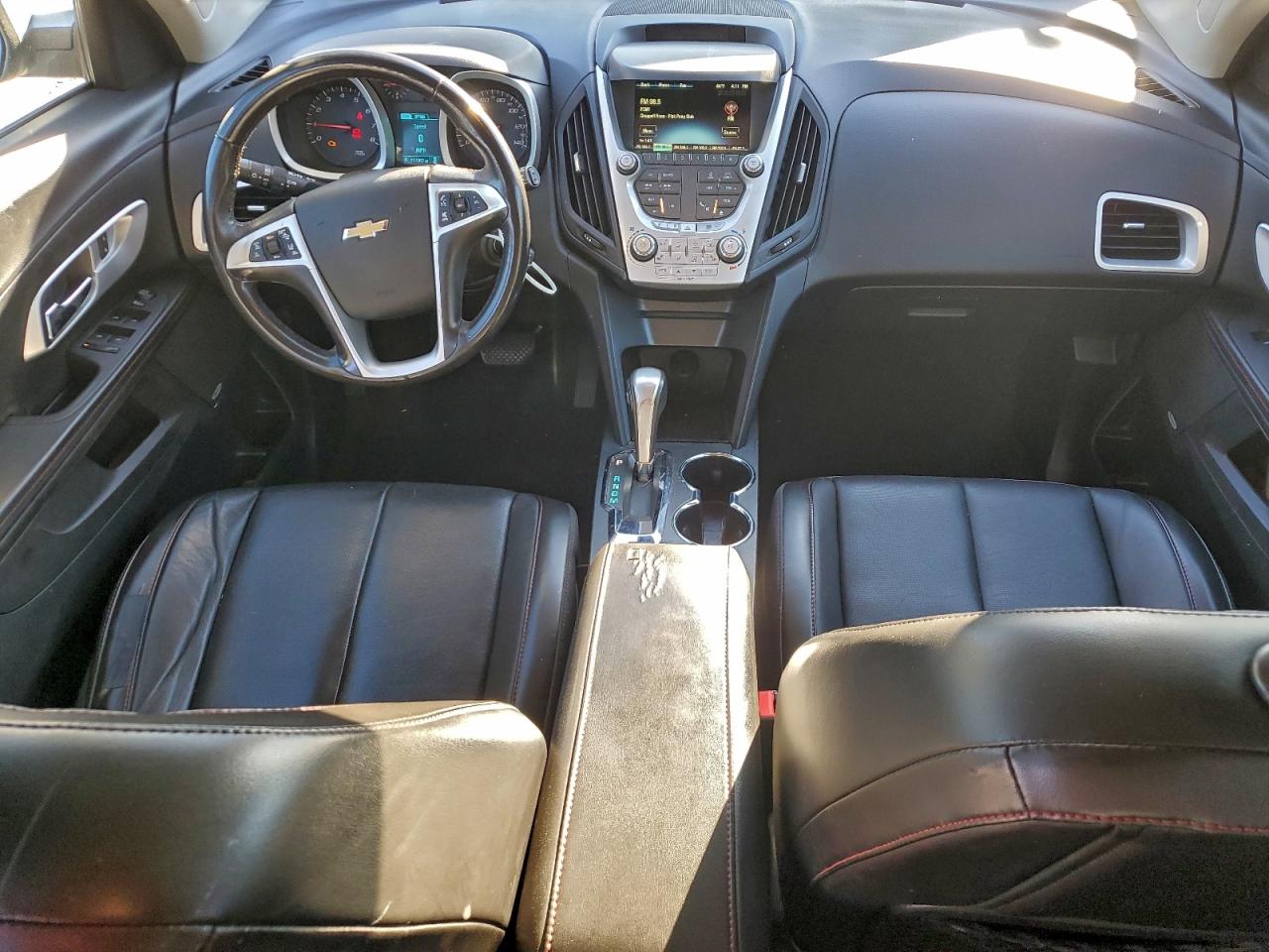 2015 CHEVROLET EQUINOX LT photo 8