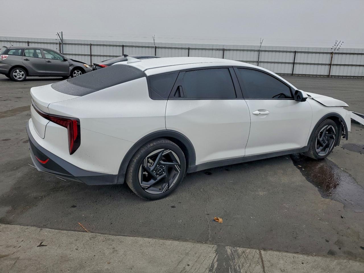 2025 KIA K4 EX photo 3