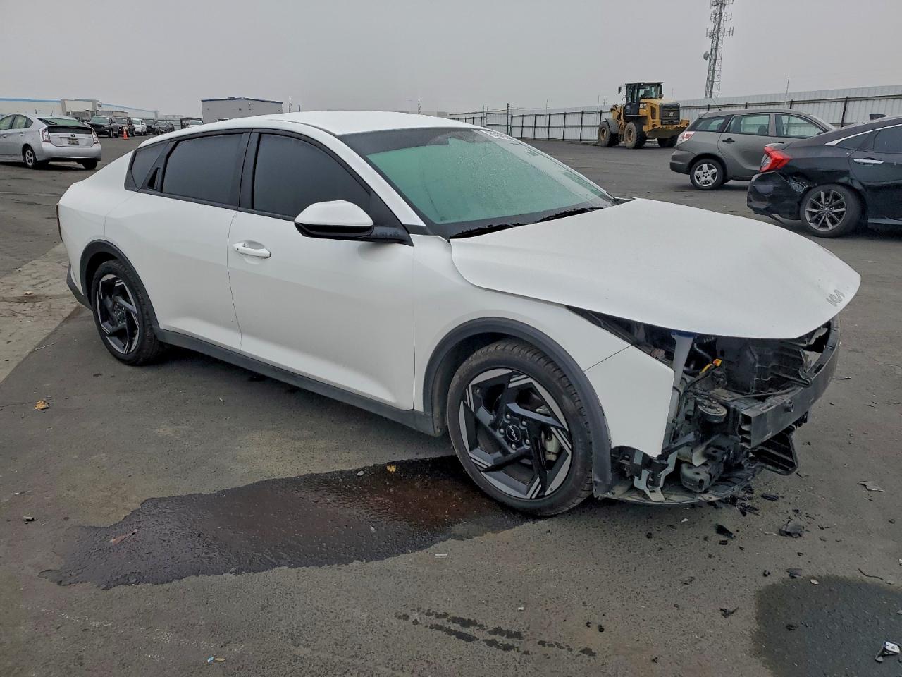2025 KIA K4 EX photo 4