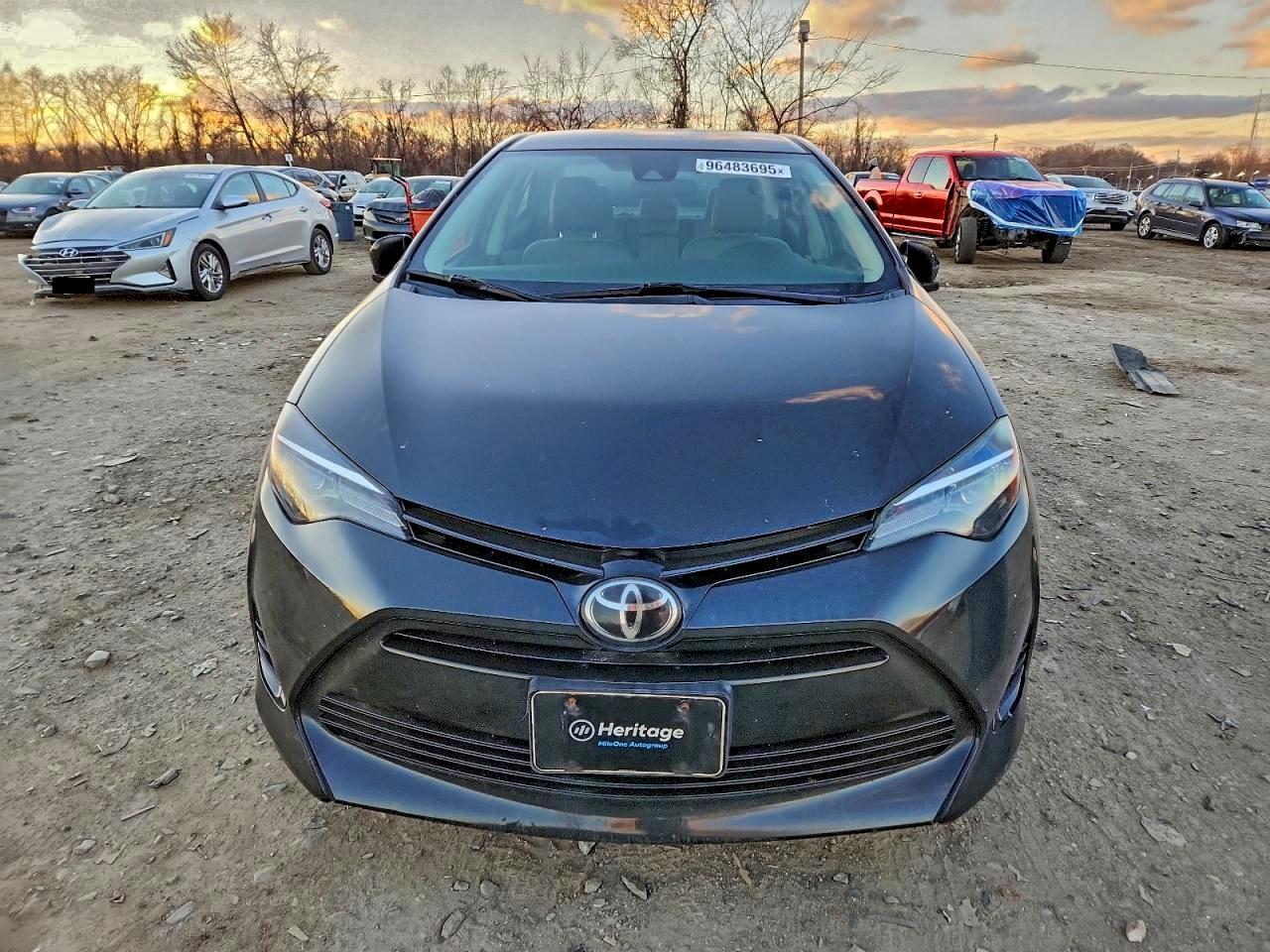 2018 TOYOTA COROLLA L photo 5