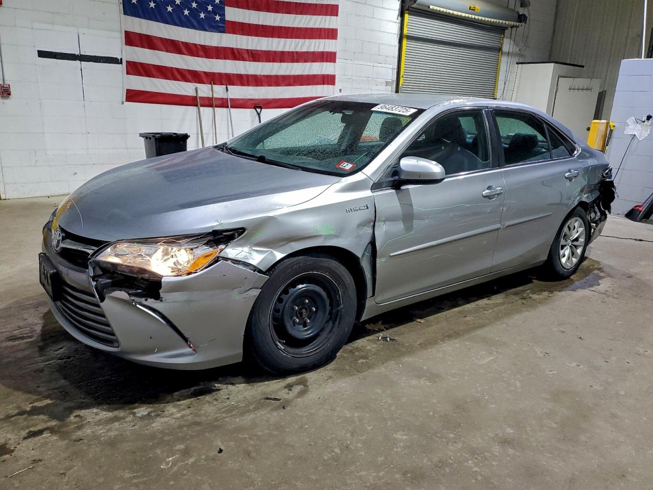 2016 TOYOTA CAMRY