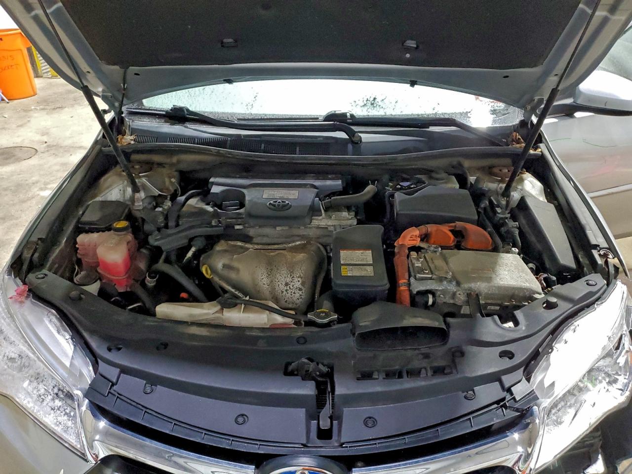 2016 TOYOTA CAMRY HYBRID photo 11