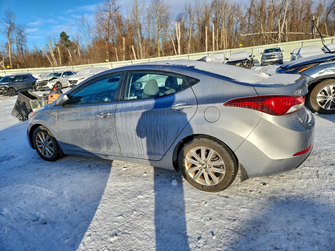 2015 HYUNDAI ELANTRA SE photo 2