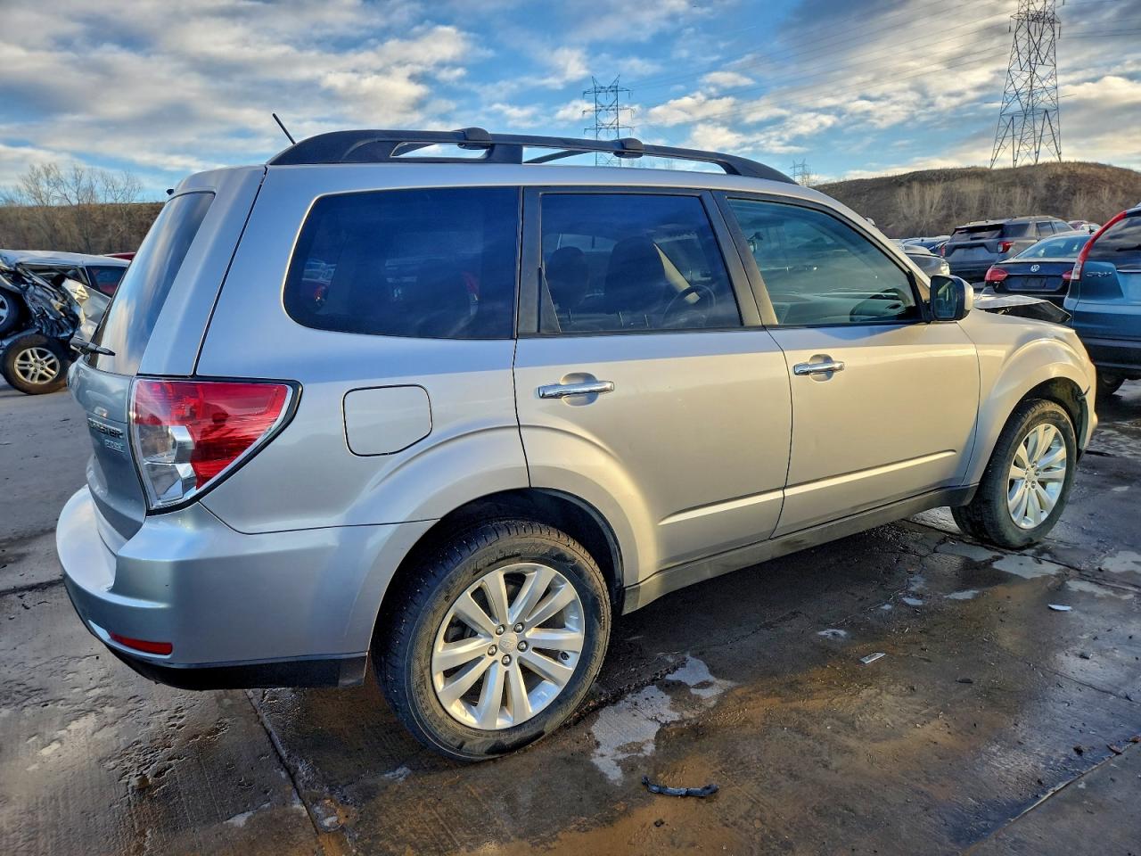 2013 SUBARU FORESTER 2.5X PREMIUM photo 3