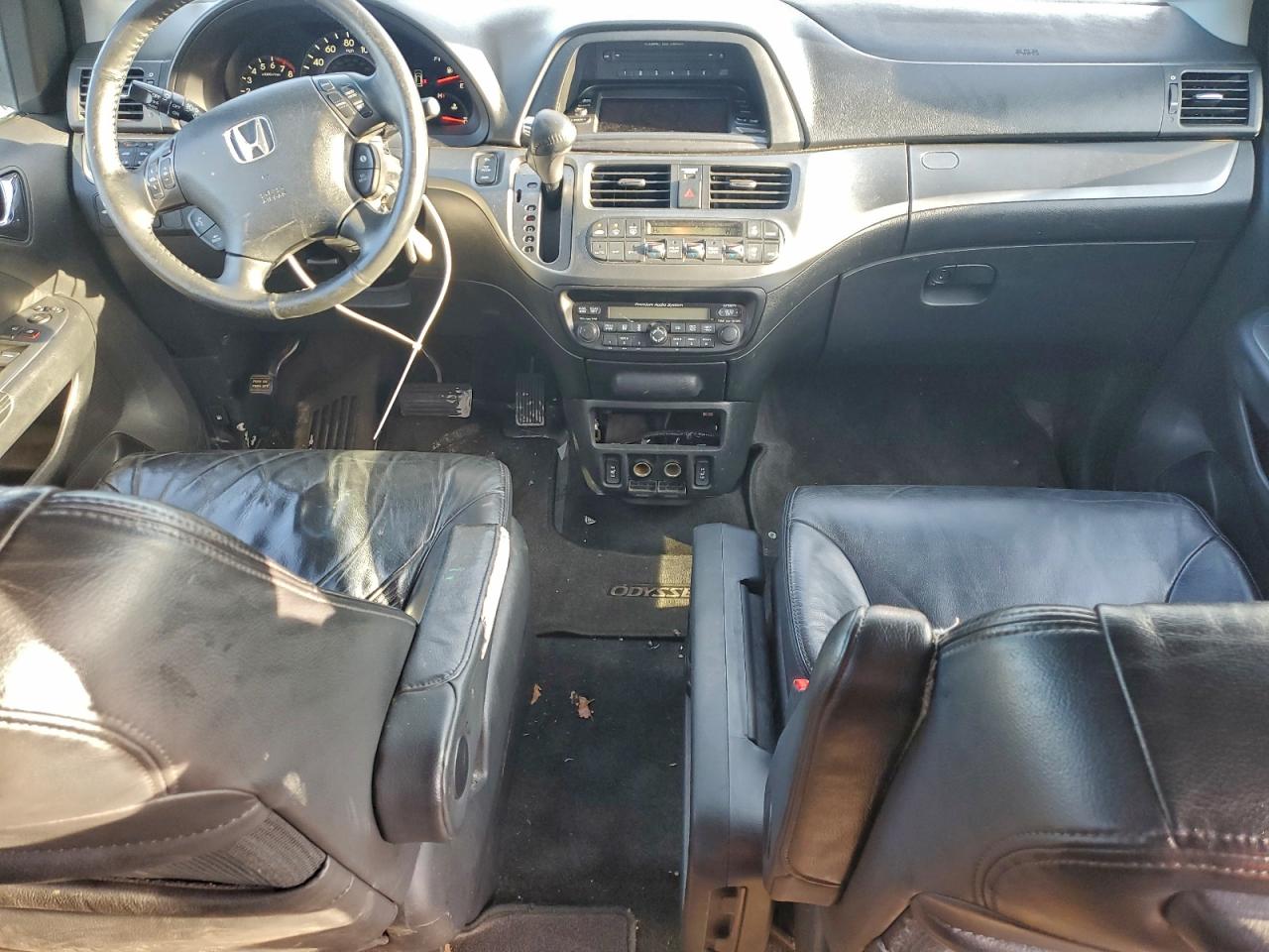 2007 HONDA ODYSSEY TOURING photo 8