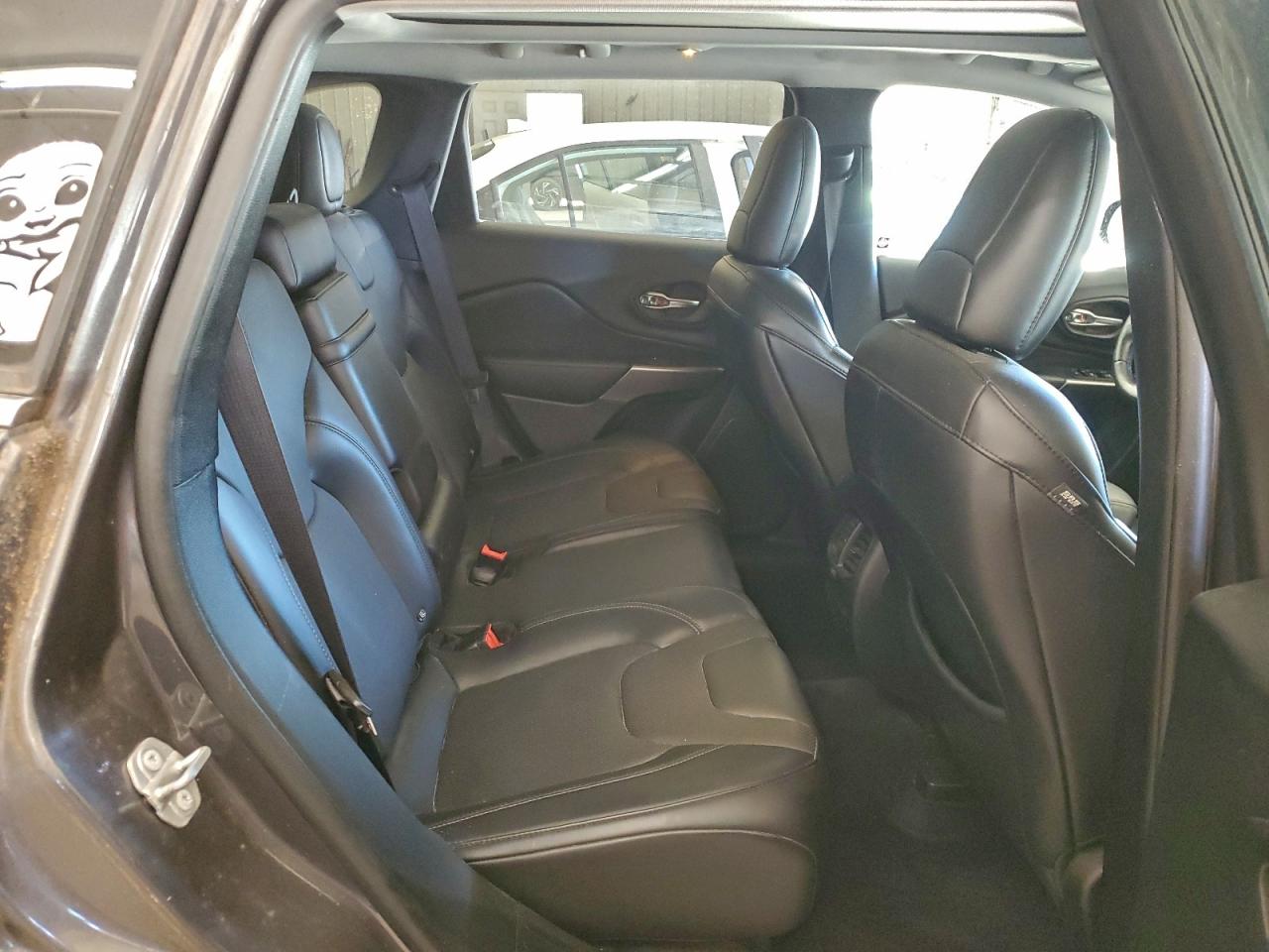 2019 JEEP CHEROKEE LIMITED photo 11